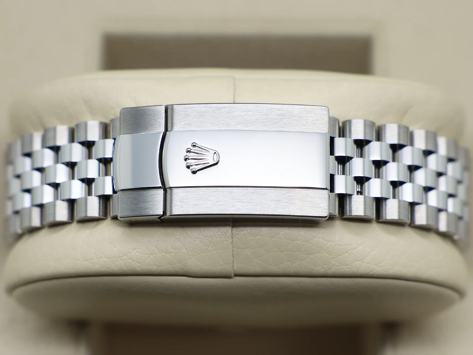 GENTS ROLEX DATEJUST 36mm 126234 STAINLESS STEEL WIMBLEDON DIAL WARRANTY 2022 UK B&P - Image 5