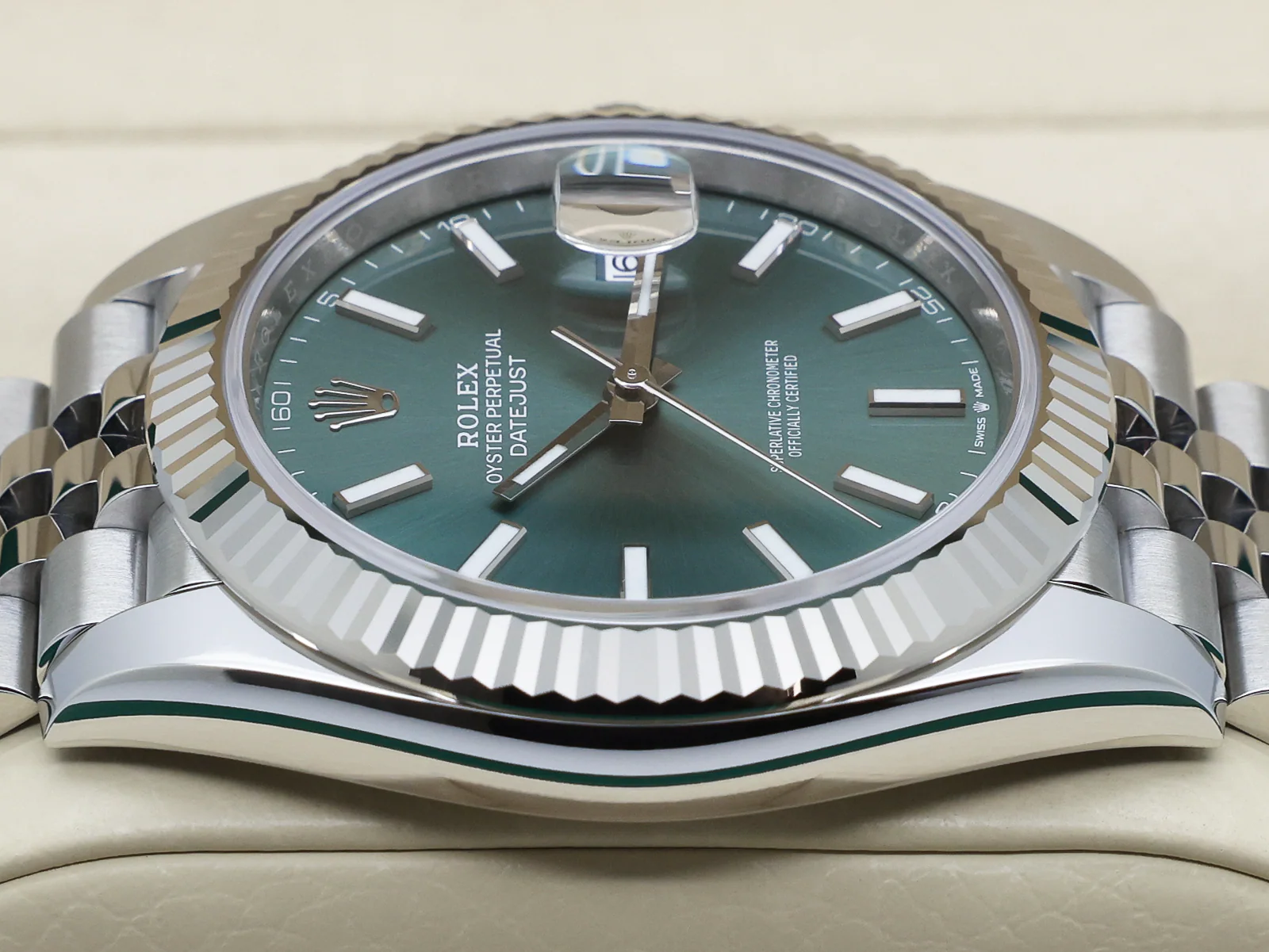 GENTS ROLEX DATEJUST 41mm 126334 STAINLESS STEEL MINT GREEN DIAL UNWORN 2026 UK B&P - Image 4