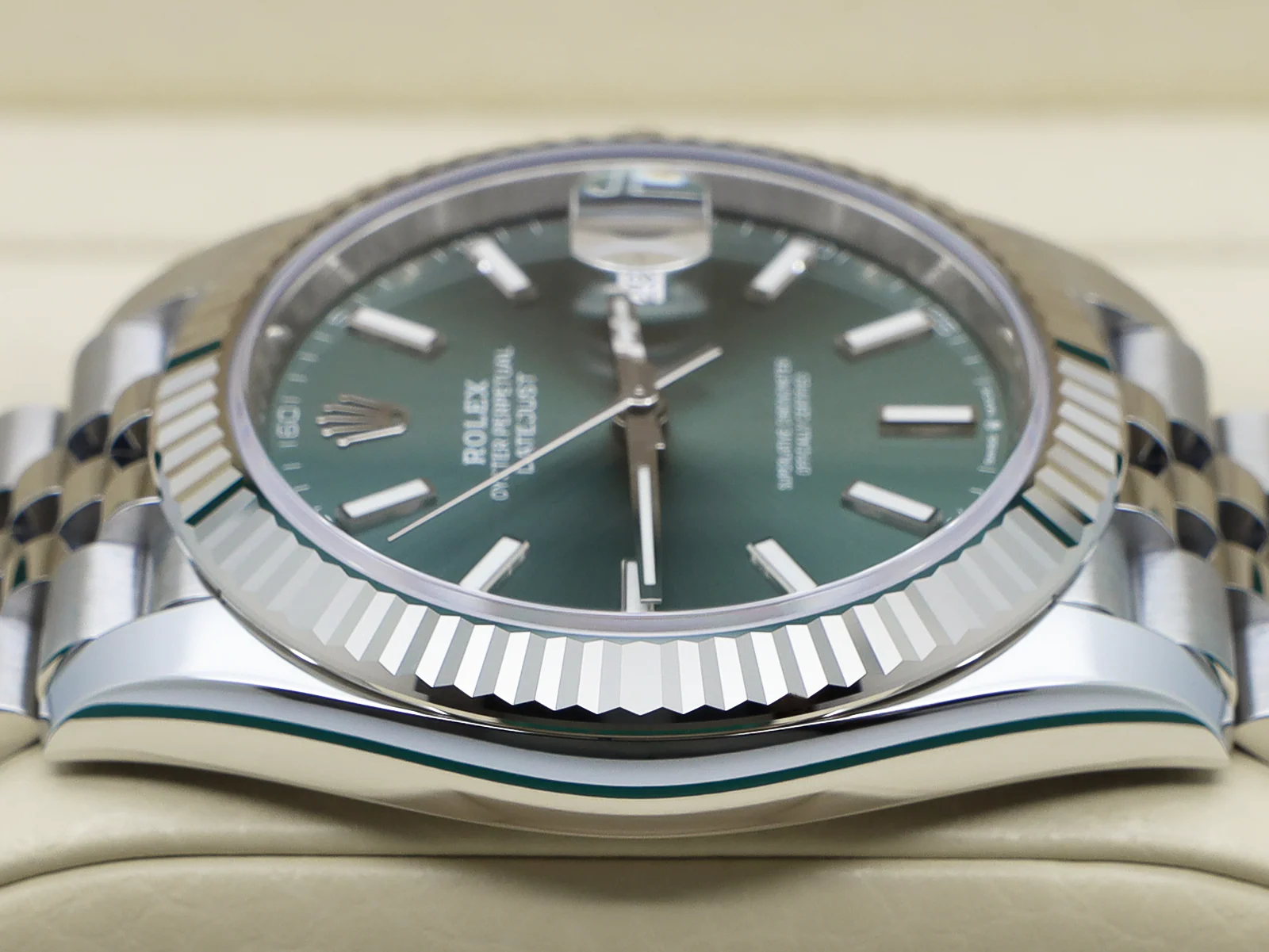GENTS ROLEX DATEJUST 41mm 126334 STAINLESS STEEL MINT GREEN DIAL WARRANTY 2025 UK B&P - Image 7