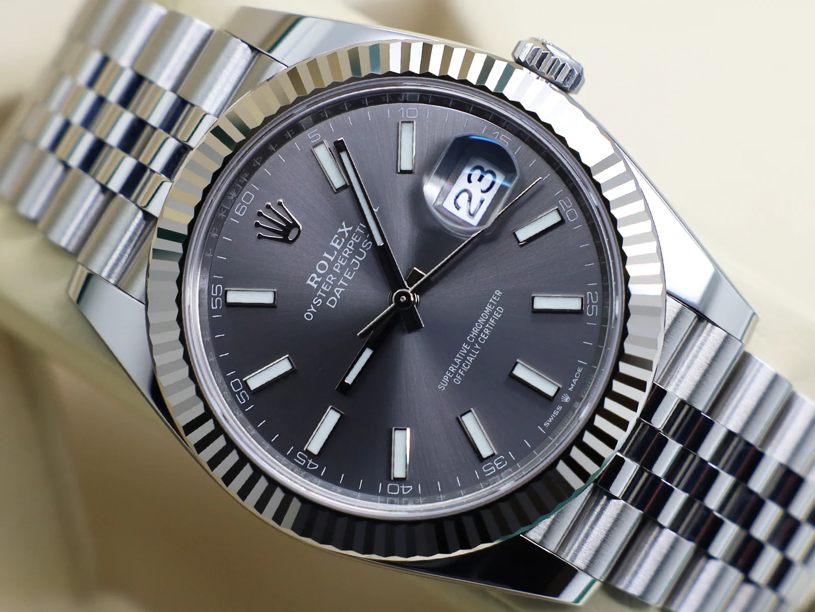 GENTS ROLEX DATEJUST 41mm 126334 STAINLESS STEEL RHODIUM DIAL WARRANTY 2021 UK B&P - Image 6