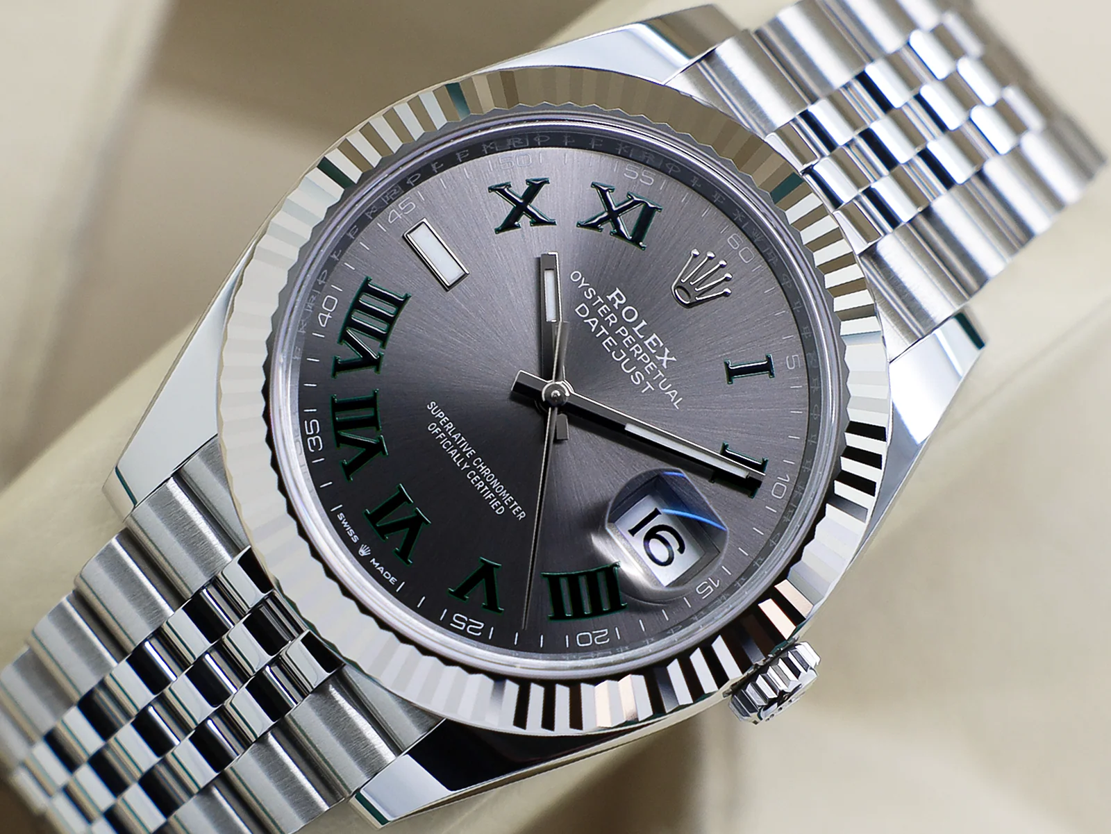 GENTS ROLEX DATEJUST 41mm 126334 STAINLESS STEEL WIMBLEDON DIAL UNWORN 2025 UK B&P - Image 4