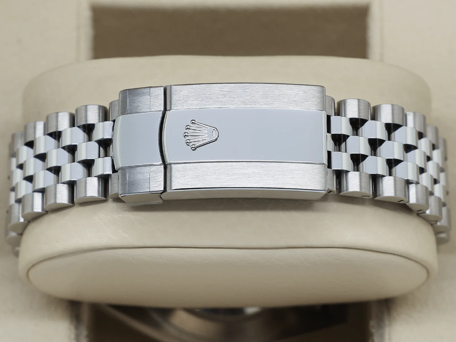 GENTS ROLEX DATEJUST 41mm 126334 STAINLESS STEEL WIMBLEDON DIAL UNWORN 2025 UK B&P - Image 5