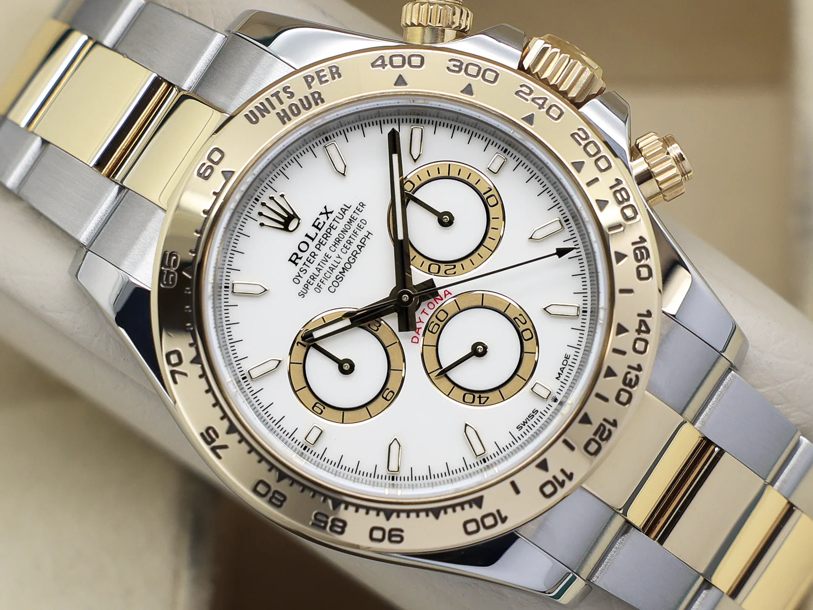 GENTS ROLEX DAYTONA 18ct YELLOW GOLD/STEEL 126503 WHITE DIAL WARRANTY 2024 UK B&P - Image 6