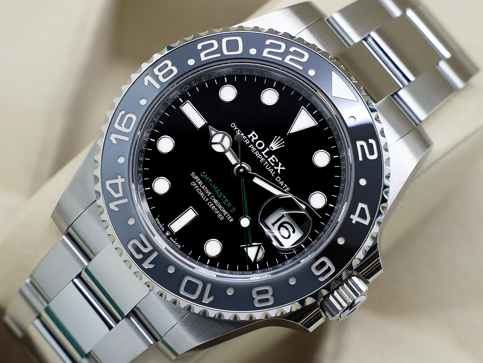 GENTS ROLEX GMT-MASTER II BRUCE WAYNE 126710GRNR STAINLESS STEEL WARRANTY 2024 UK B&P - Image 3