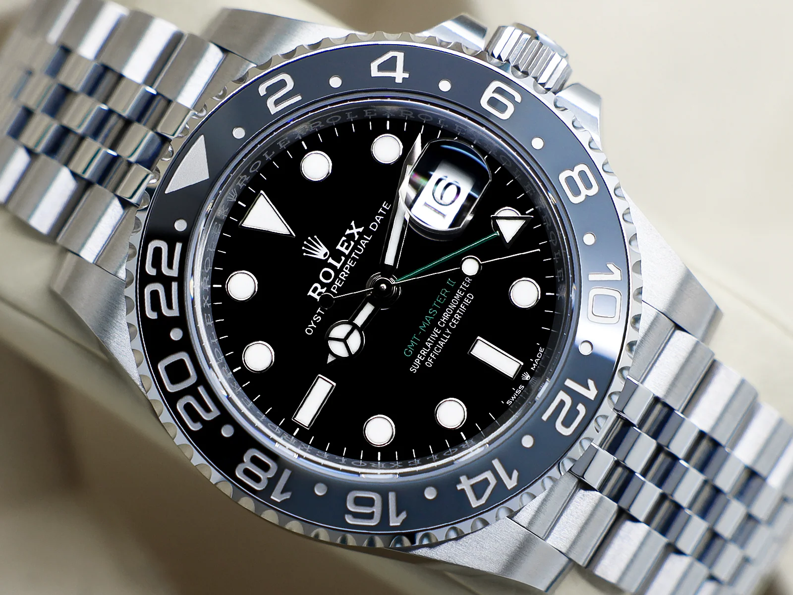 GENTS ROLEX GMT-MASTER II BRUCE WAYNE 126710GRNR STAINLESS STEEL WARRANTY 2024 UK B&P - Image 6
