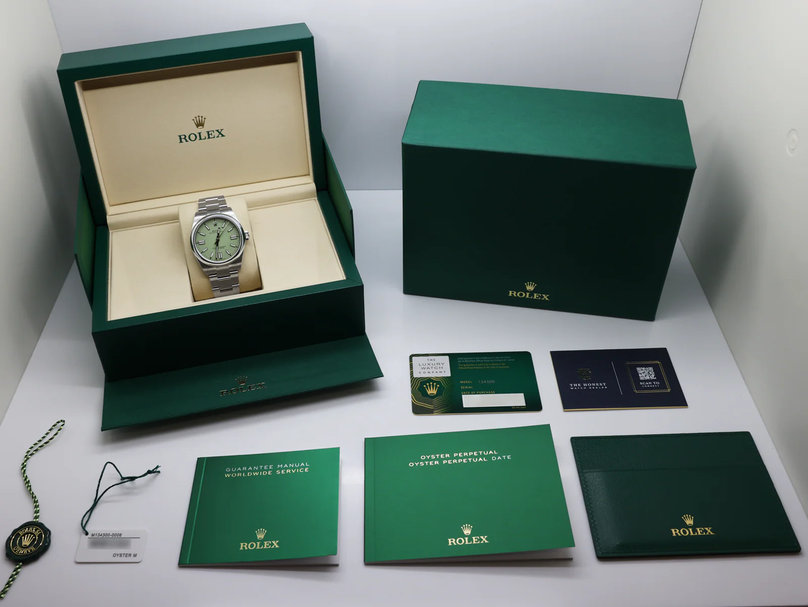 GENTS ROLEX OYSTER PERPETUAL 41mm 134300 STAINLESS STEEL PISTACHIO DIAL UNWORN 2026 UK B&P - Image 2