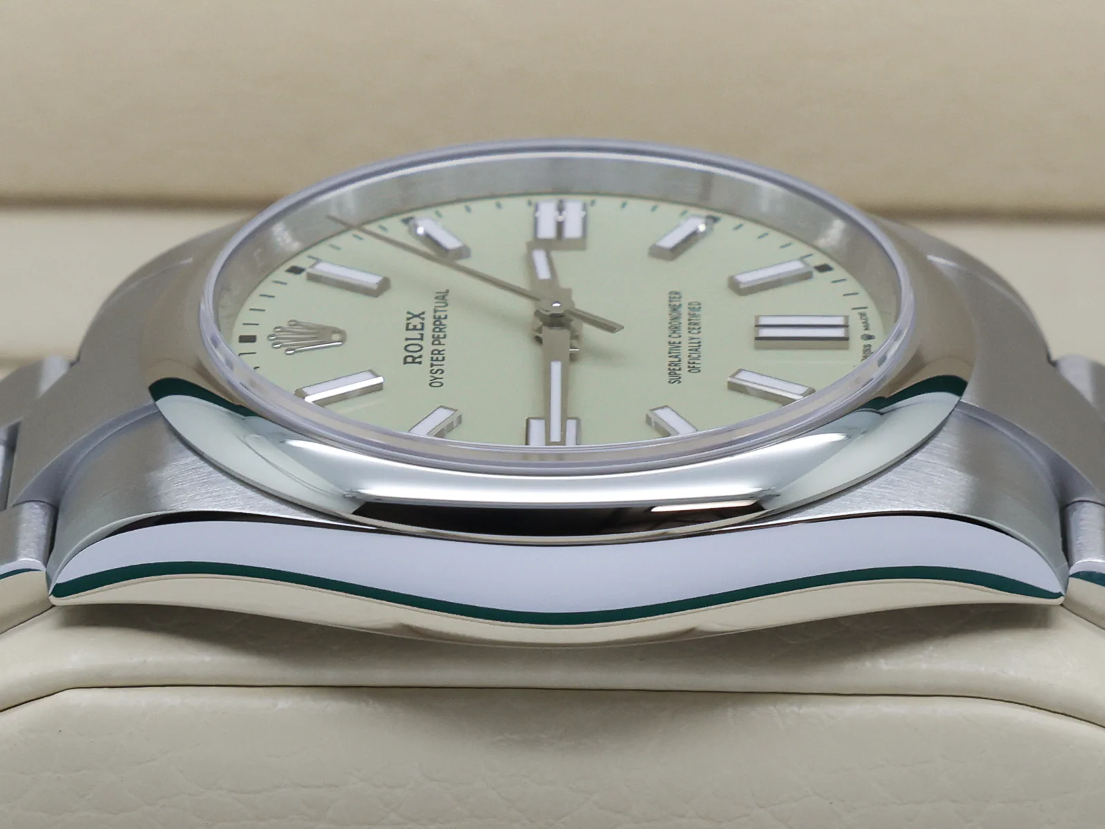 GENTS ROLEX OYSTER PERPETUAL 41mm 134300 STAINLESS STEEL PISTACHIO DIAL UNWORN STICKERS 2026 UK B&P - Image 4