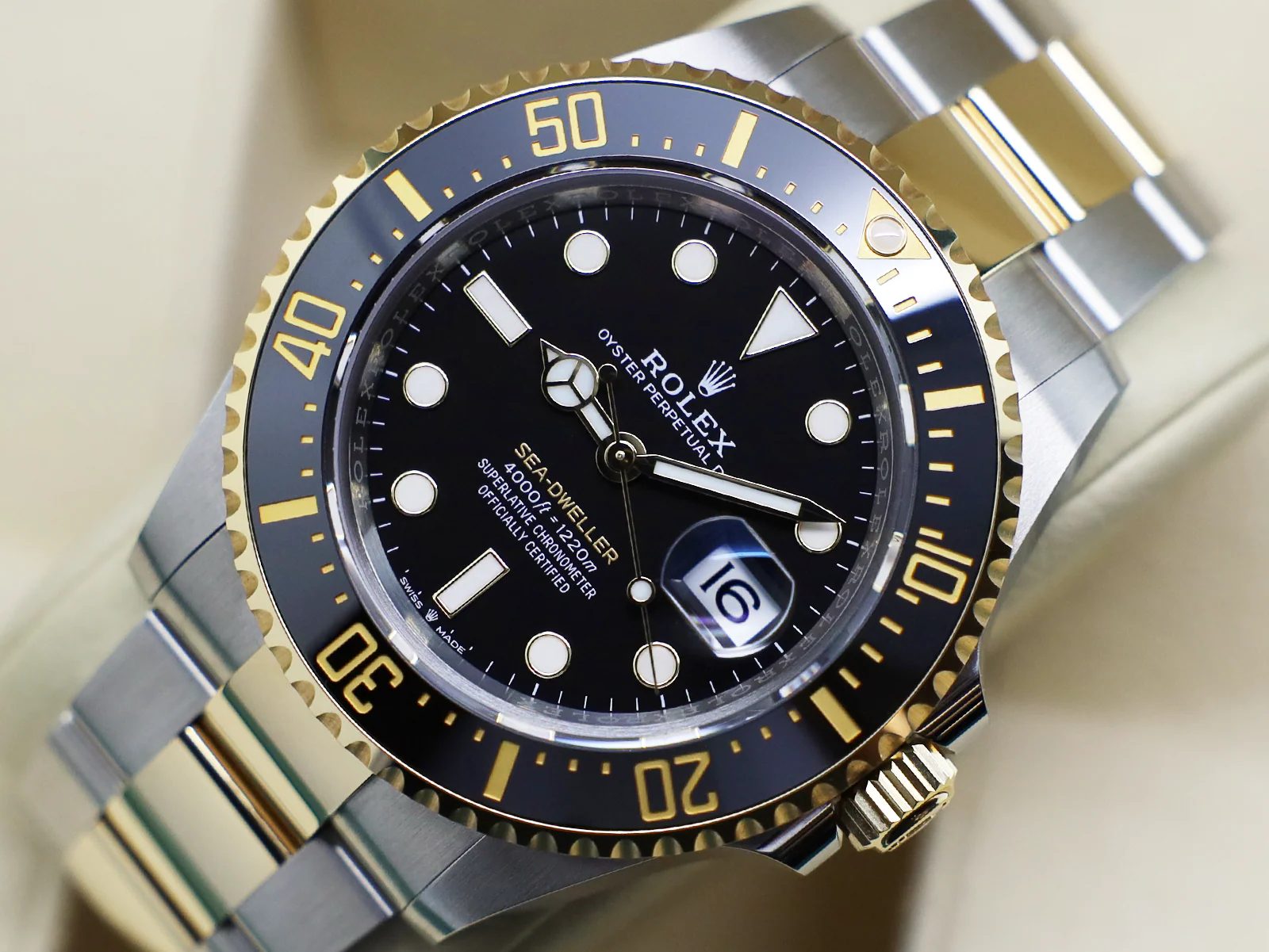 GENTS ROLEX SEA-DWELLER 43mm 126603 YELLOW GOLD STAINLESS STEEL WARRANTY 2023 UK B&P - Image 3