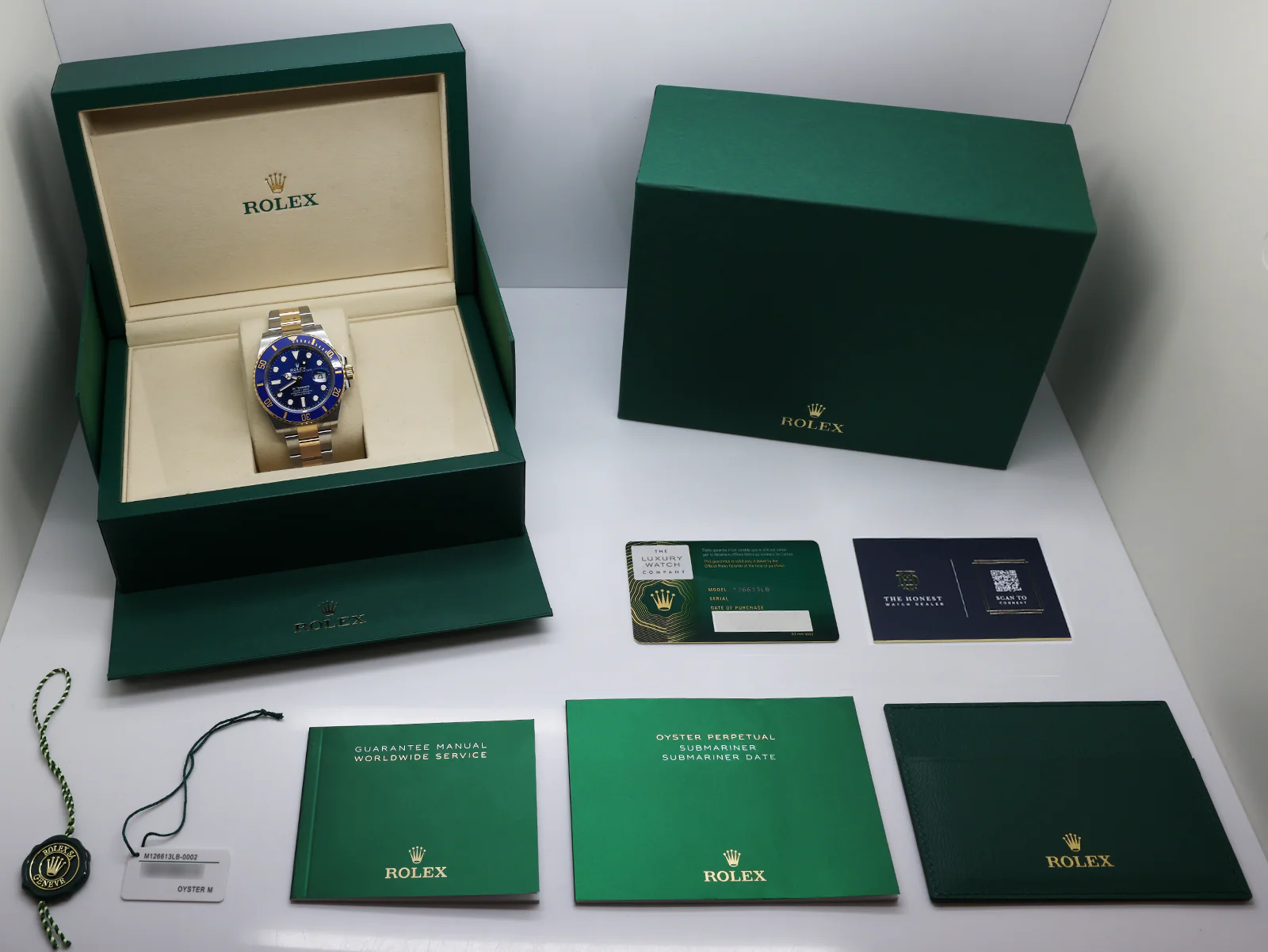 GENTS ROLEX SUBMARINER DATE 41mm 126613LB 18ct GOLD/STEEL BLUE DIAL UNWORN 2026 UK B&P - Image 2