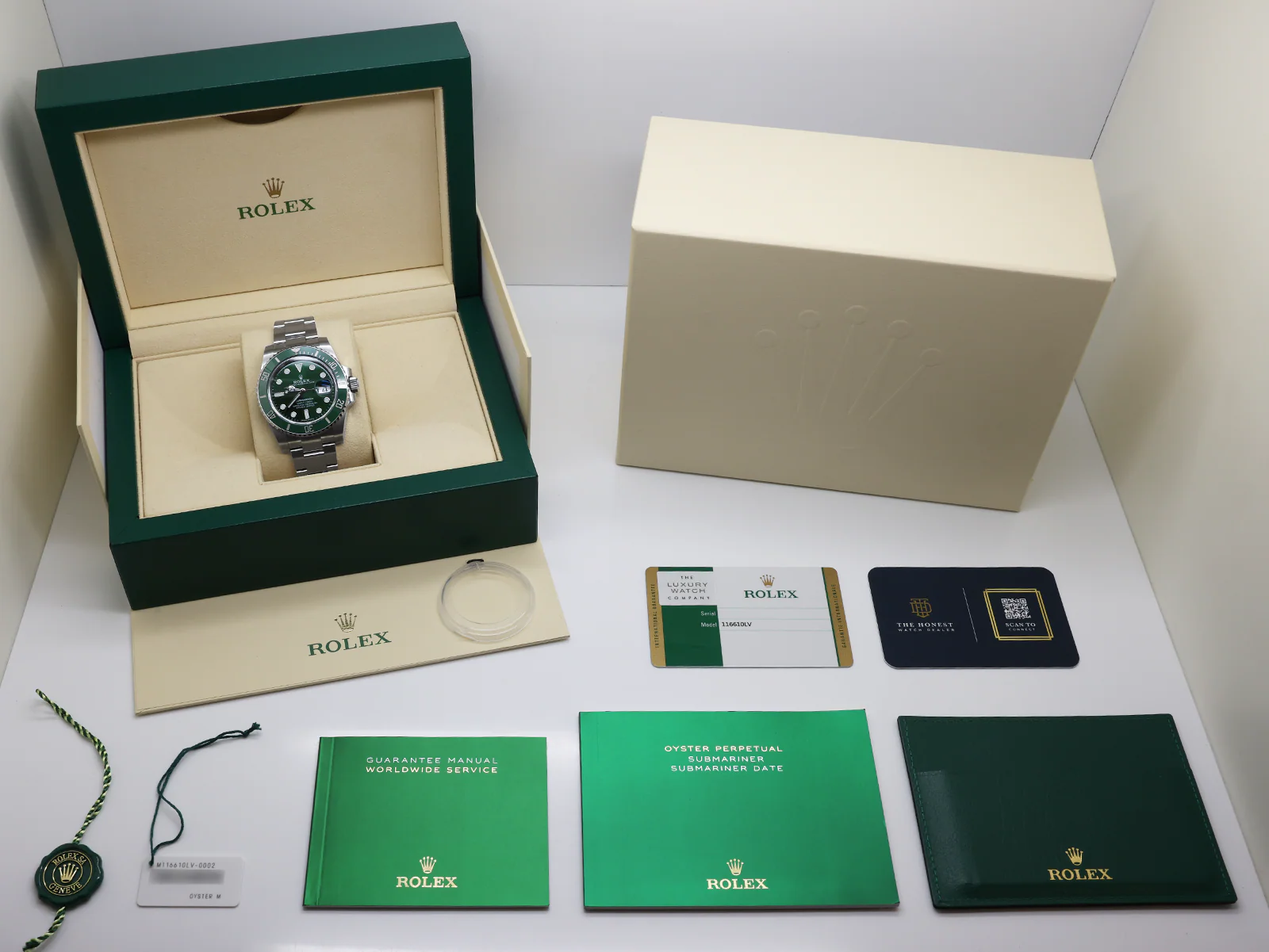 GENTS ROLEX SUBMARINER DATE HULK 40mm 116610LV STAINLESS STEEL WARRANTY STICKERS 2019 UK B&P - Image 2