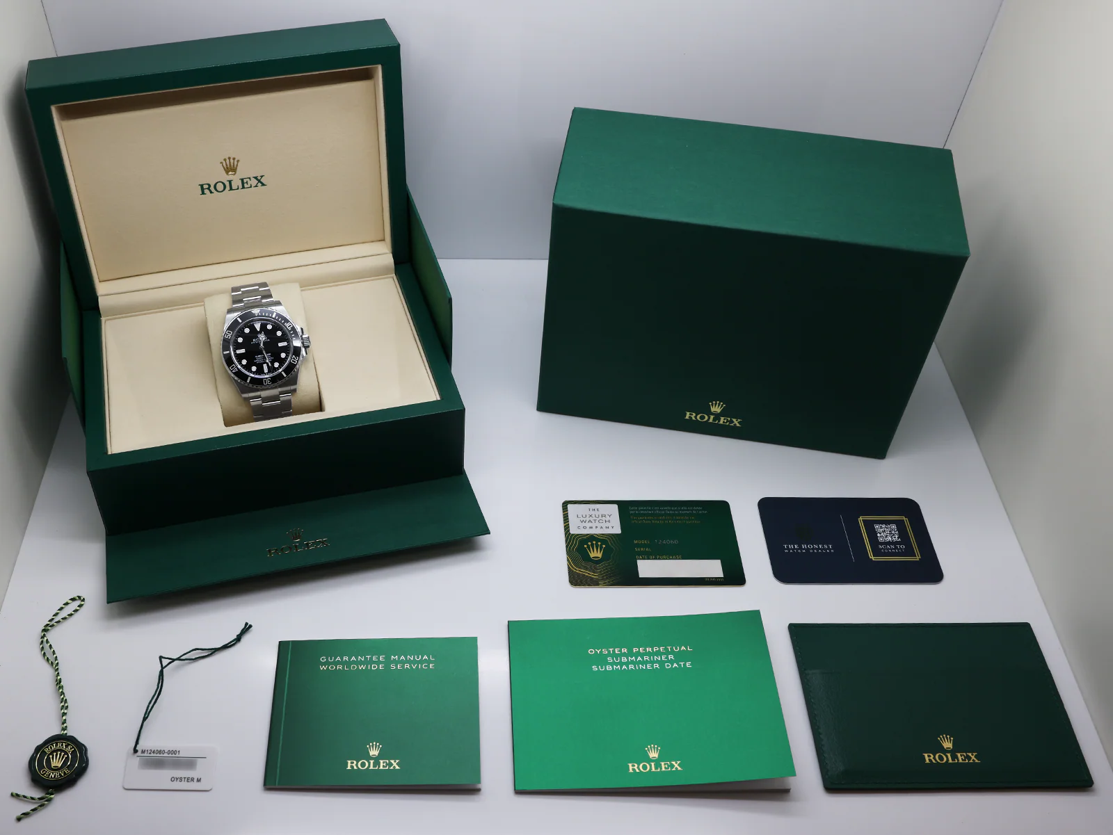 GENTS ROLEX SUBMARINER NON DATE 41mm 124060 STAINLESS STEEL UNWORN 2026 UK B&P - Image 2