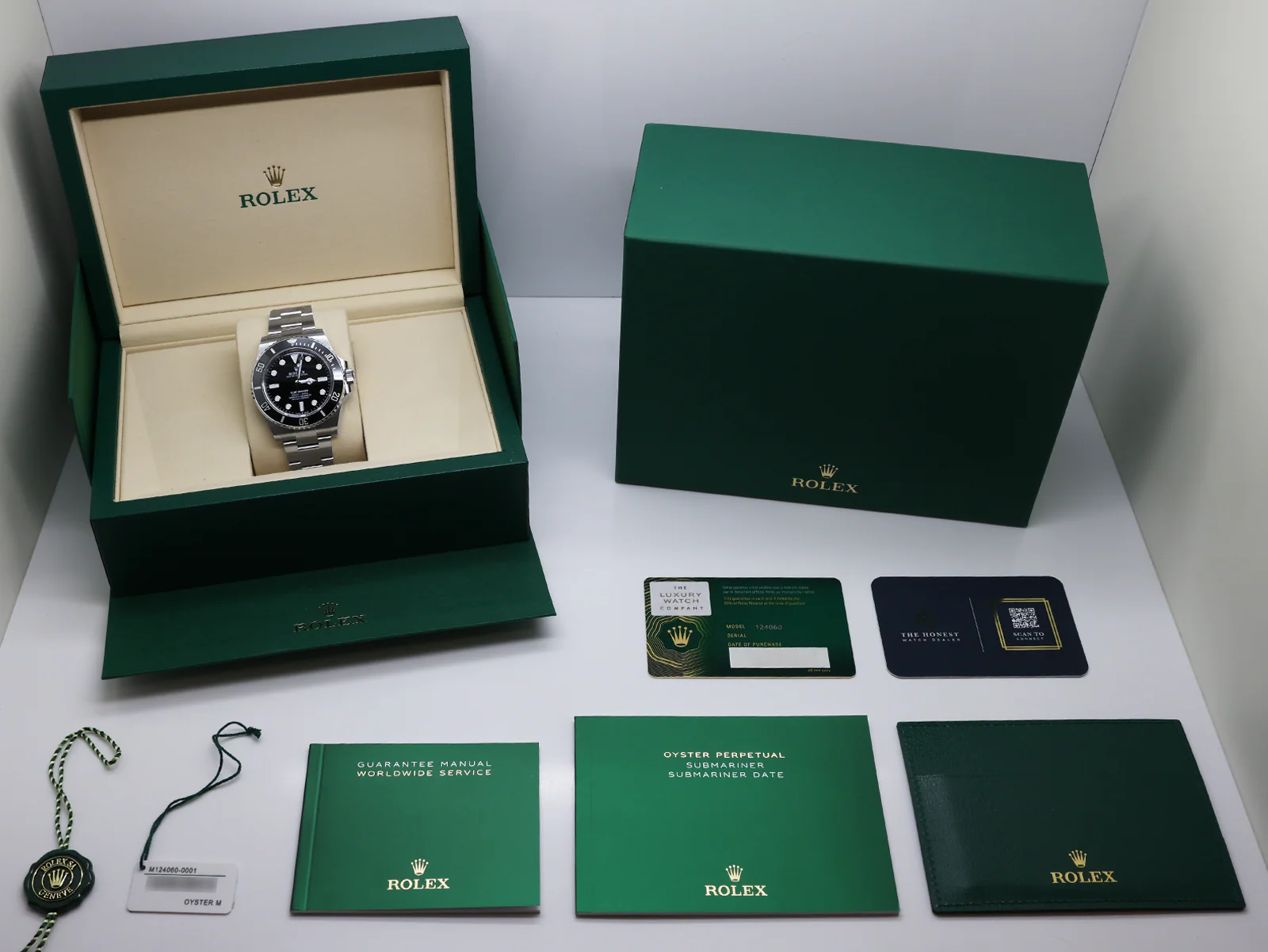GENTS ROLEX SUBMARINER NON DATE 41mm 124060 STAINLESS STEEL UNWORN 2026 UK B&P - Image 2