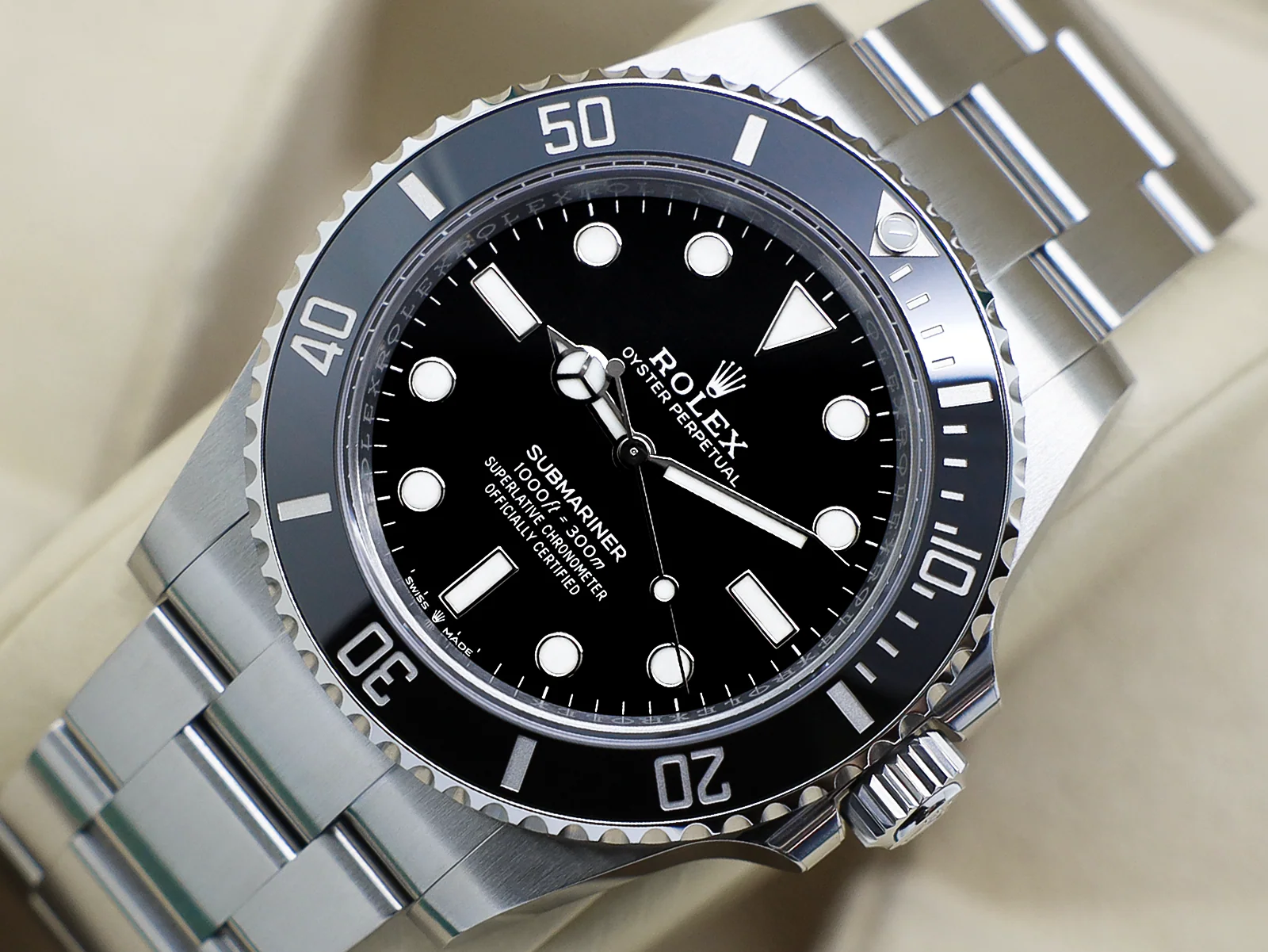 GENTS ROLEX SUBMARINER NON DATE 41mm 124060 STAINLESS STEEL UNWORN 2026 UK B&P - Image 3