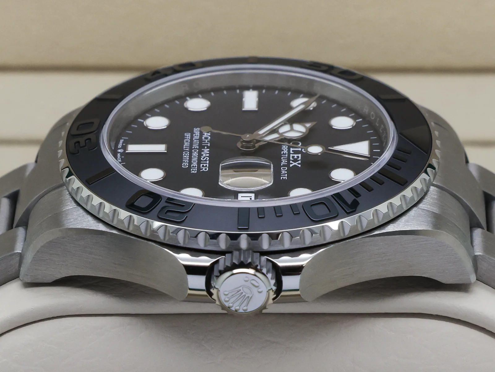 GENTS ROLEX YACHT-MASTER 42MM 226627 TITANIUM OYSTER BRACELET MATT BLACK DIAL WARRANTY 2025 UK B&P - Image 7