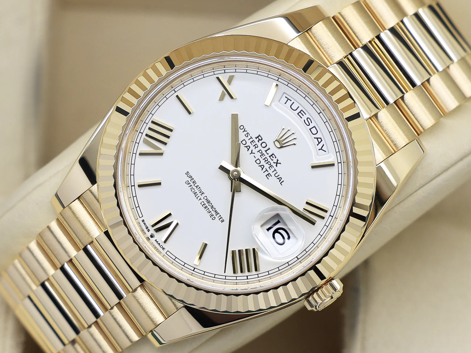 ROLEX DAY-DATE 40mm 18ct YELLOW GOLD 228238 WHITE ROMAN NUMERAL DIAL WARRANTY 2023 UK B&P - Image 3