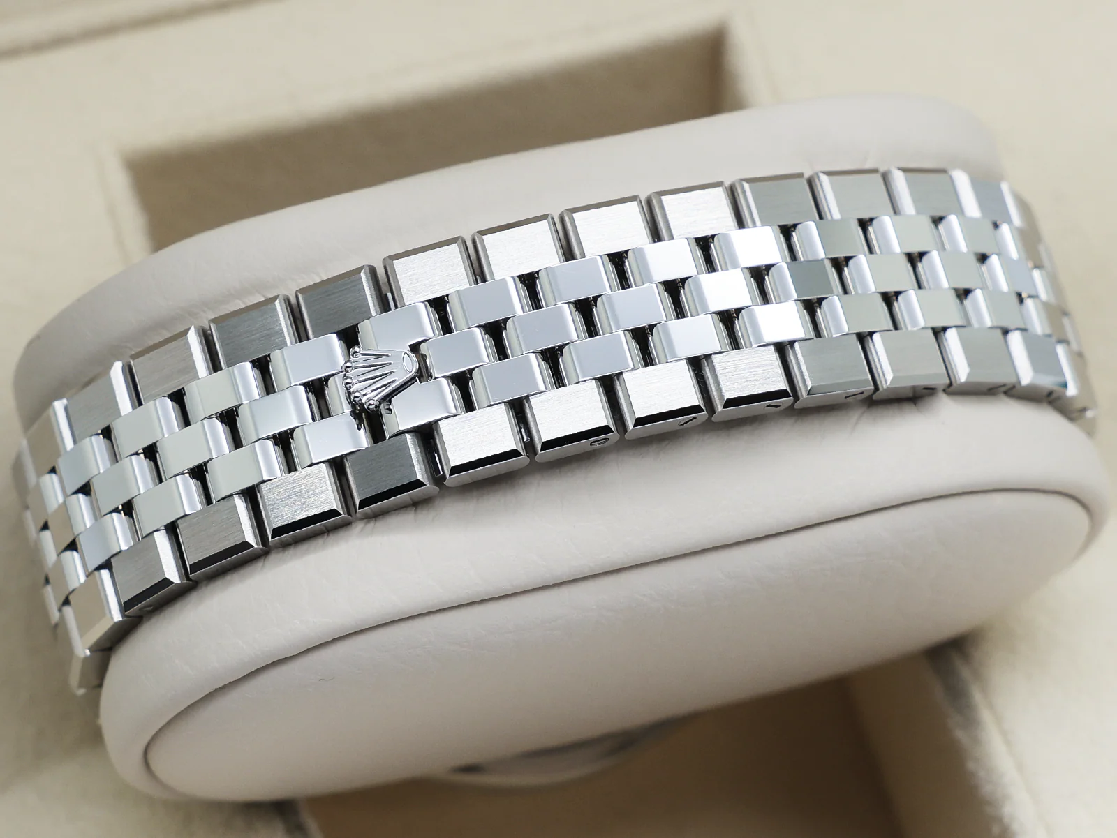 ROLEX LAND-DWELLER 36mm 127234 STAINLESS STEEL WHITE DIAL UNWORN 2026 UK B&P - Image 8