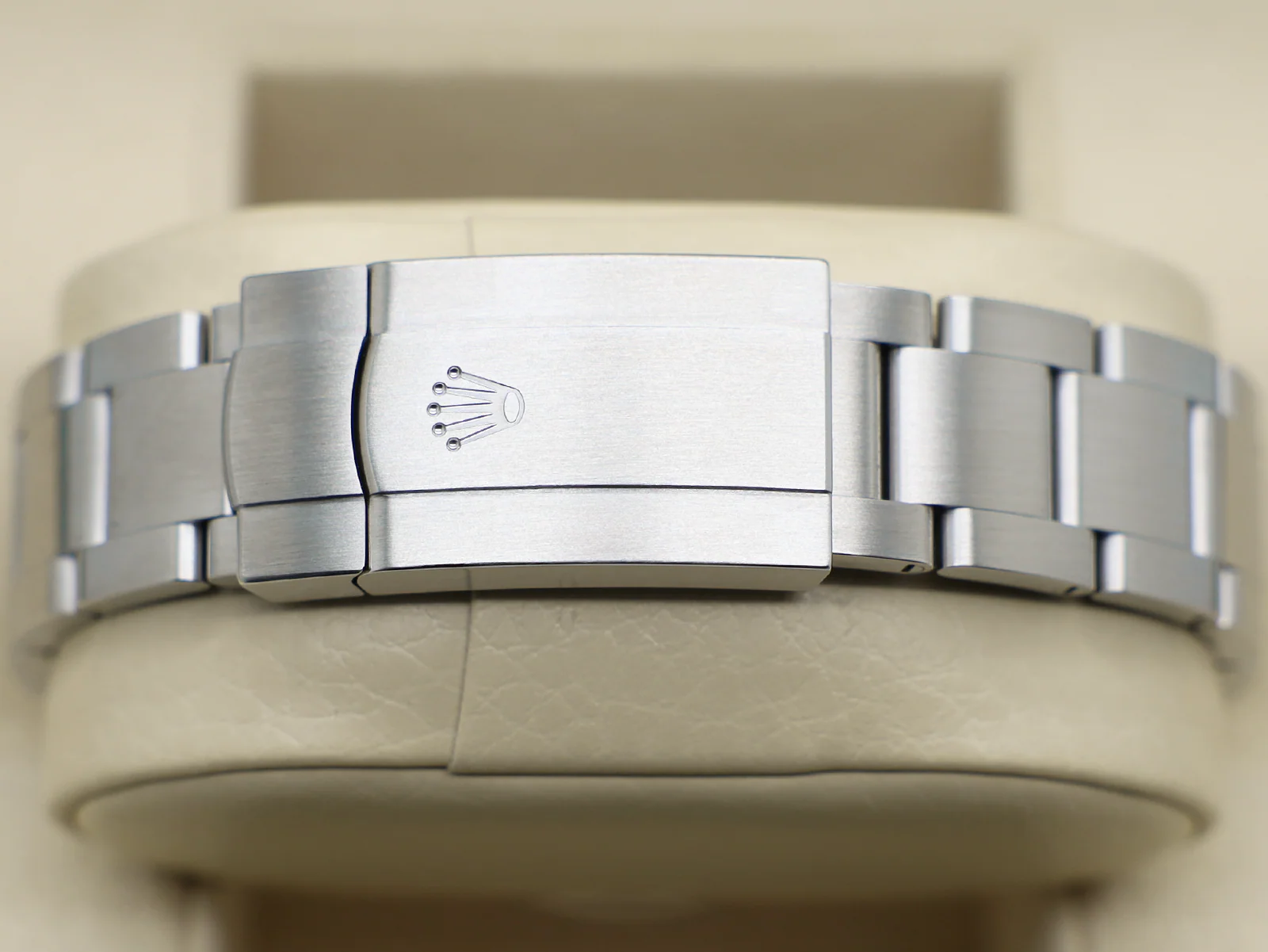 ROLEX OYSTER PERPETUAL 36mm 126000 STAINLESS STEEL CANDY PINK DIAL UNWORN 2026 UK B&P - Image 8